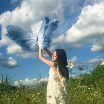 星二代被曝直播带货翻车，前后半年校园画面流出